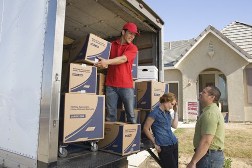 Removals support for apartments and narrow streets in the Netherlands